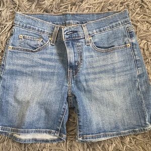 Levi’s jean shorts
